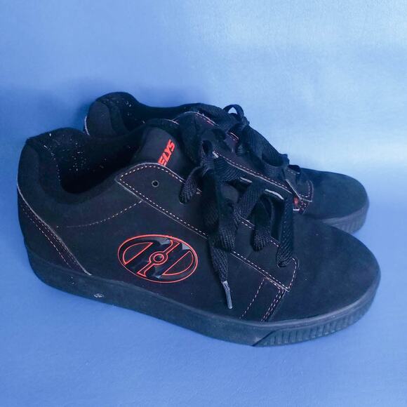 Heelys Voyager Youth Boys Black Skate Shoes Sneakers 6 - Picture 1 of 8